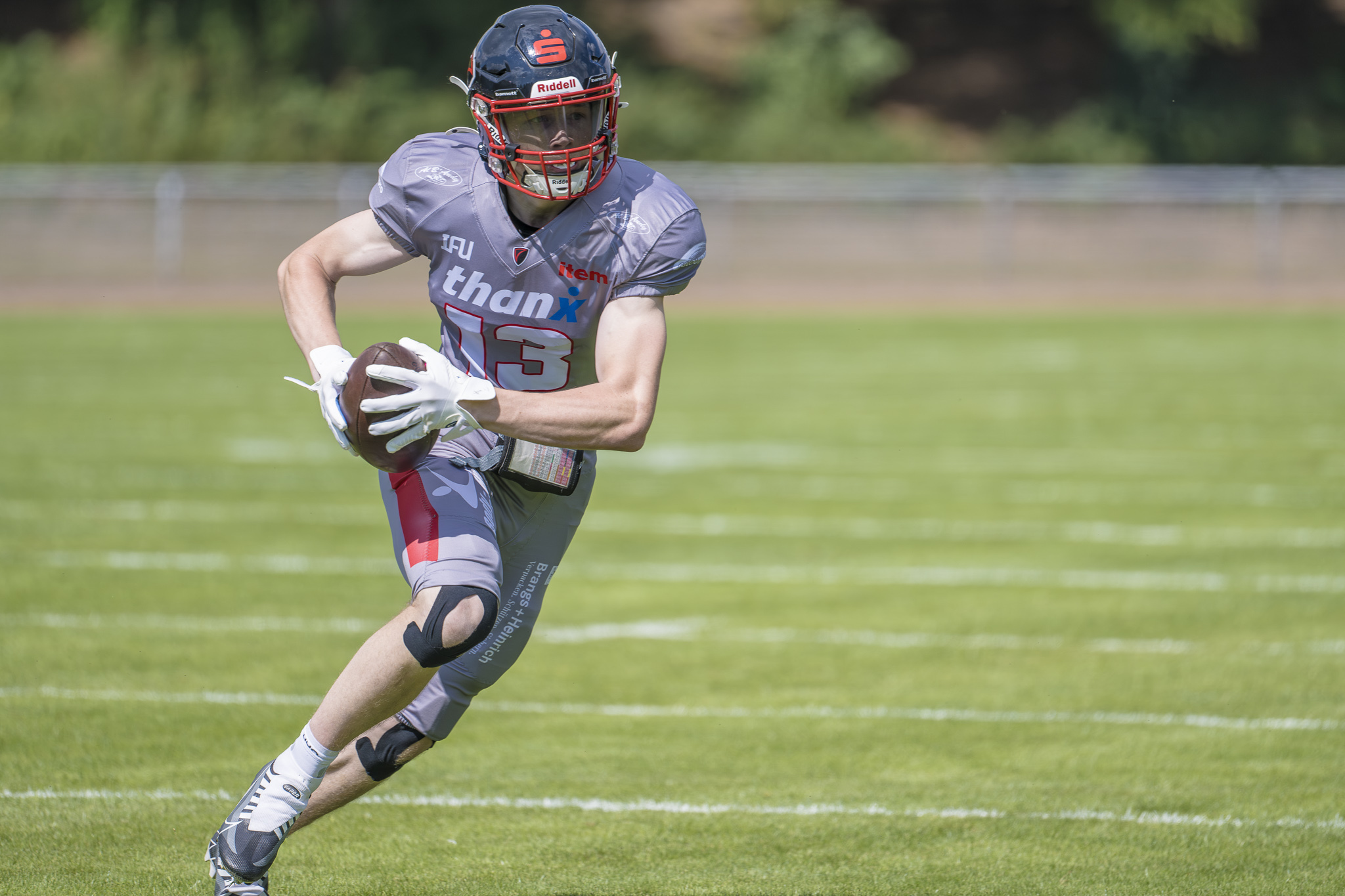 Paladins empfangen die Düsseldorf Bulldozer - Foto: Oliver Jungnitsch